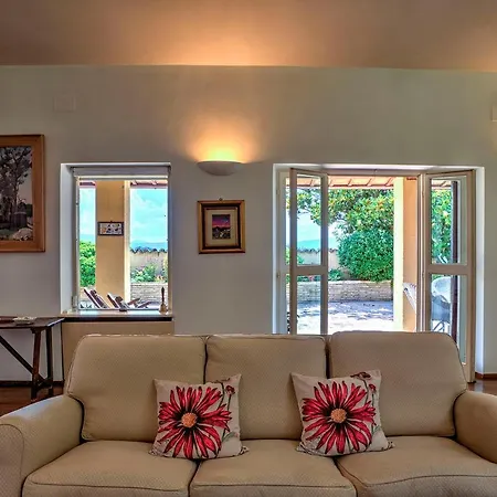 Villa Casa Degli Oleandri 8, Emma *