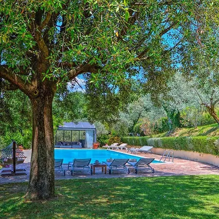 Casa Degli Oleandri 8, Emma Villa Foligno